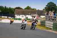 Vintage-motorcycle-club;eventdigitalimages;mallory-park;mallory-park-trackday-photographs;no-limits-trackdays;peter-wileman-photography;trackday-digital-images;trackday-photos;vmcc-festival-1000-bikes-photographs